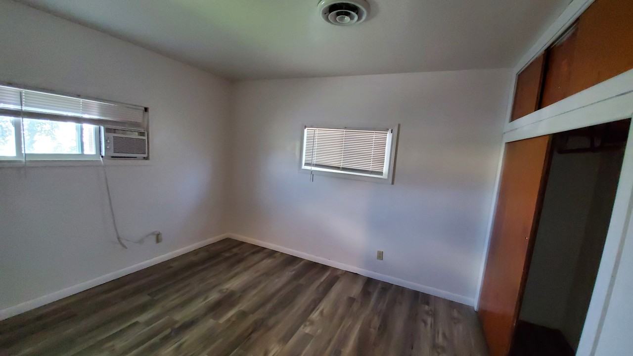 623 Aspen St #NA - Photo 6 of 10