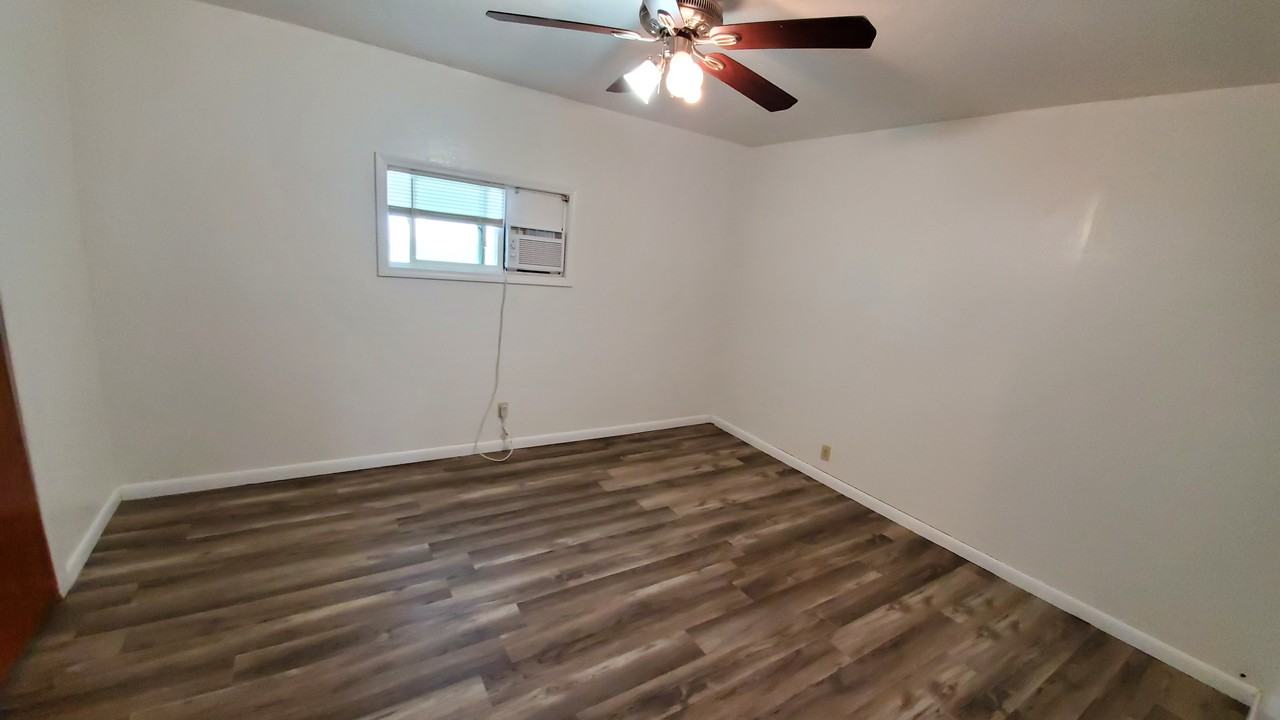 623 Aspen St #NA - Photo 7 of 10