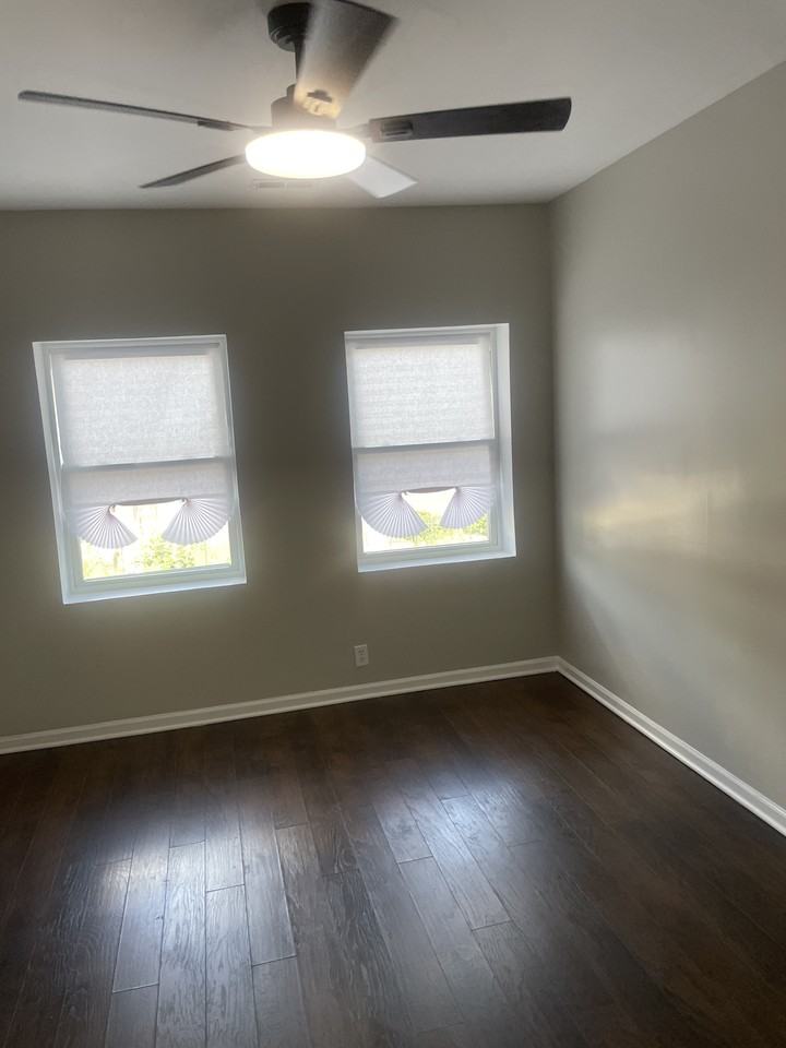 7938 S Loomis Blvd #NA - Photo 6 of 12