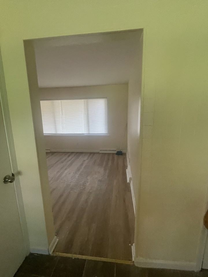 201 Buena Vista Ave #NA - Photo 4 of 22