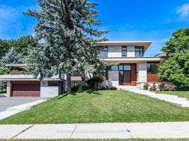 featured image of 4 Royal Oak Drive