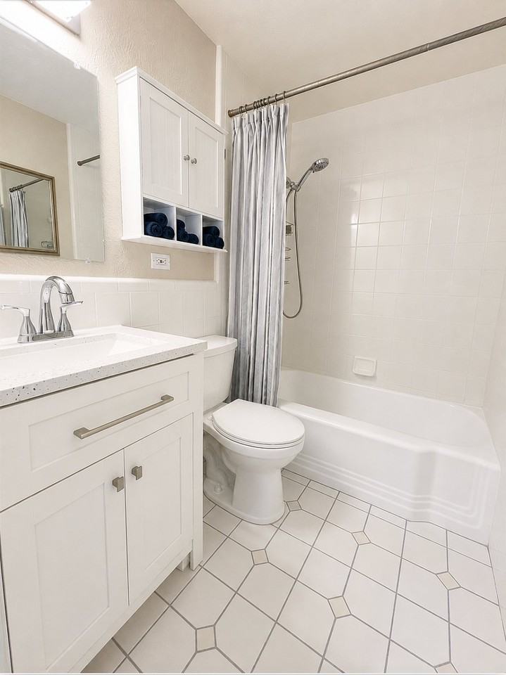 1190 Clermont St #B101 - Photo 7 of 16