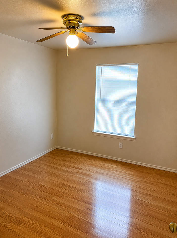 607 W Church Ave #1 - Photo 4 of 11
