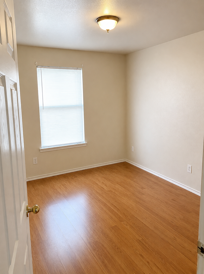 607 W Church Ave #1 - Photo 5 of 11