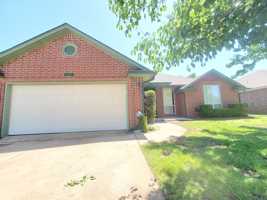 featured image of 1716 Nw 174th St #NA