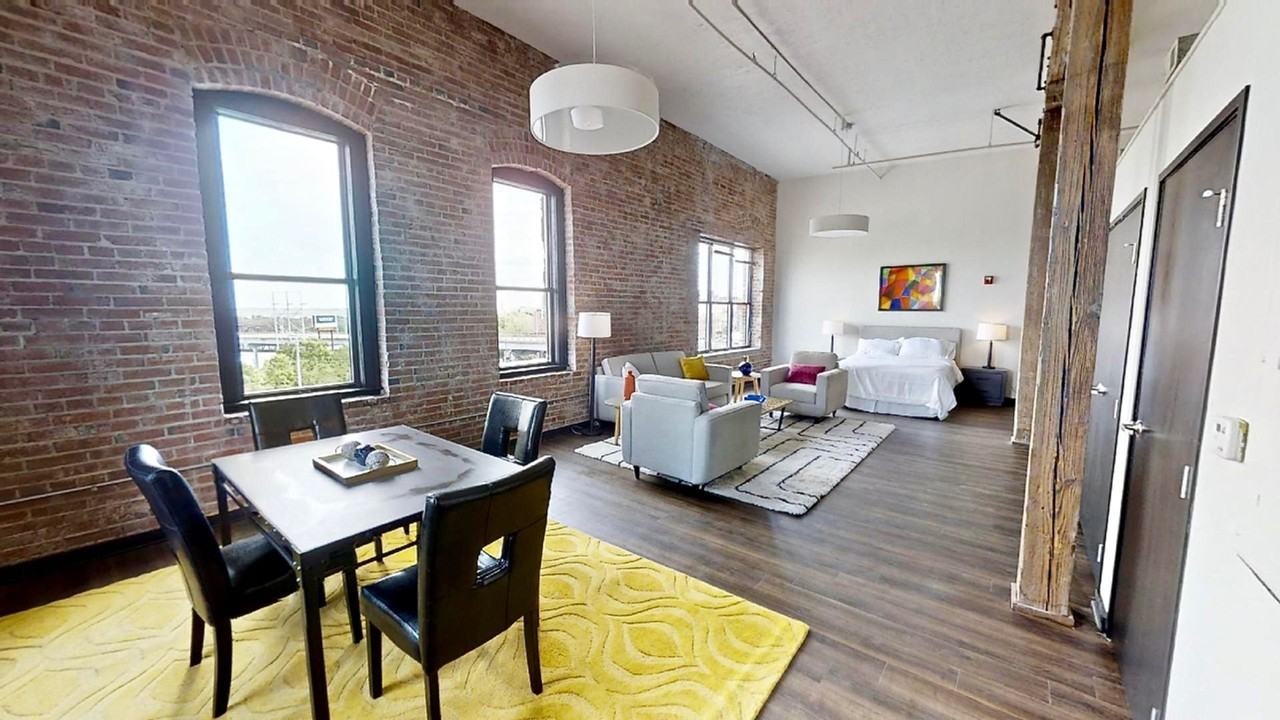 Landmark Lofts Apartments - Photo 5 of 42