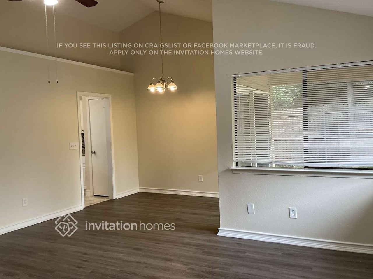 3214 Cliffview Dr - Photo 3 of 11