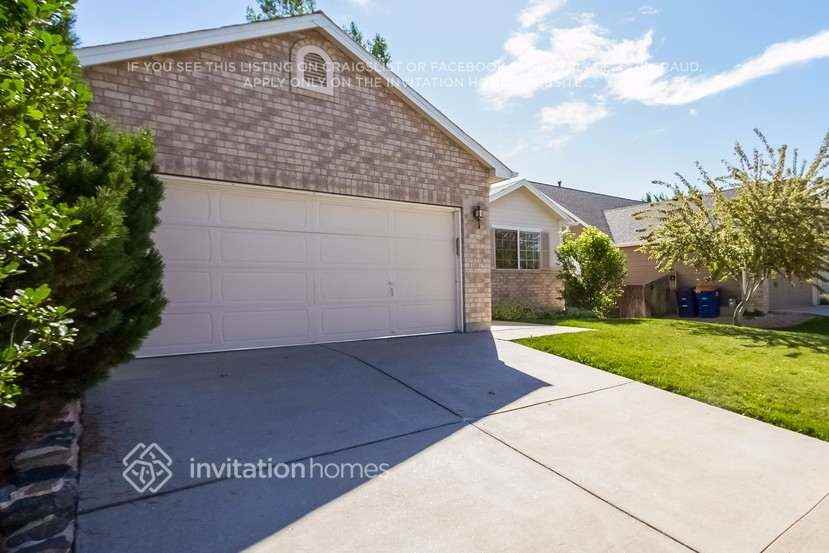 13474 Raritan Way - Photo 3 of 25