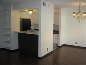 500 E Riverside Dr #109 - Photo 7 of 14