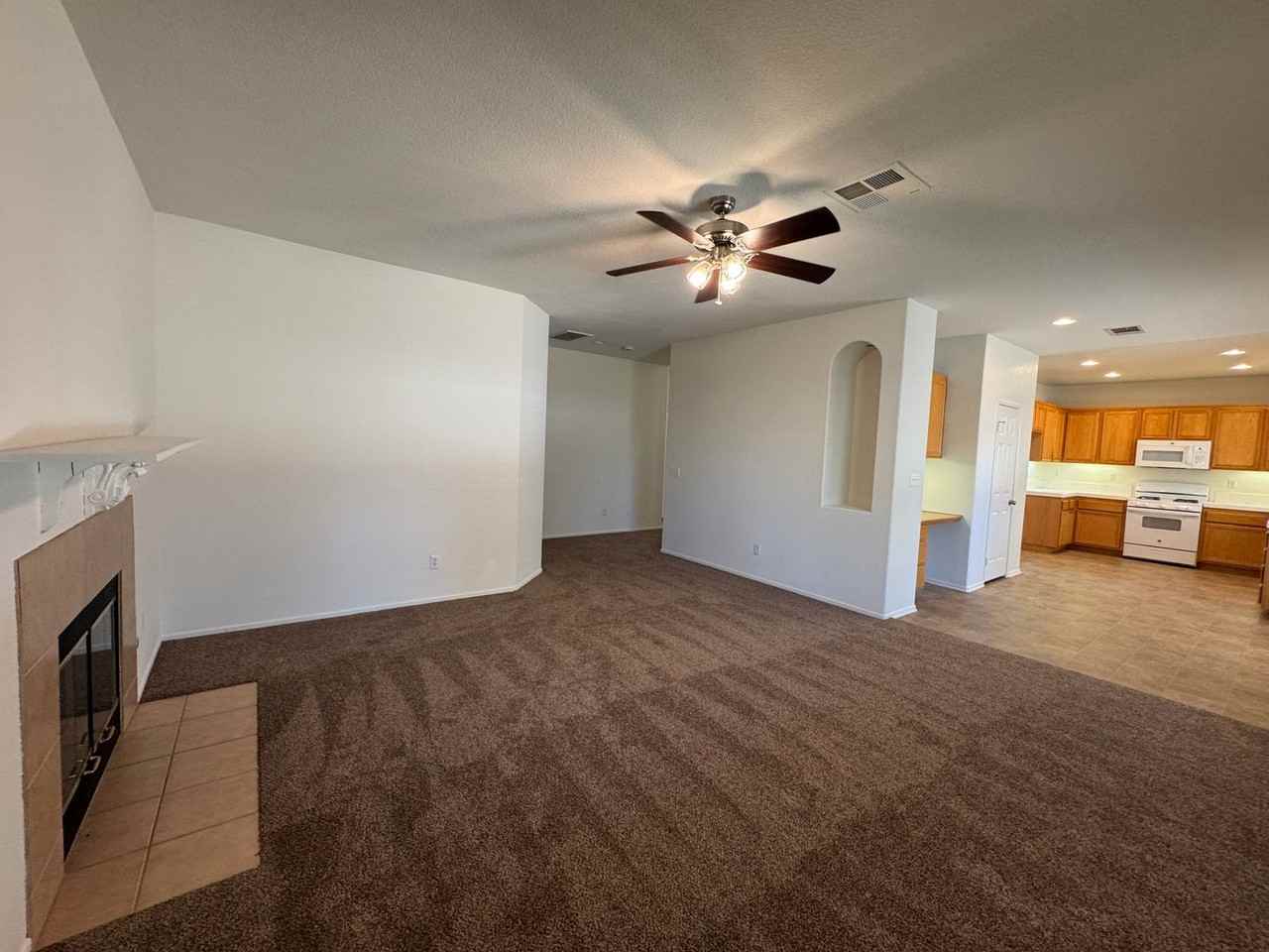 12268 Chacoma Way - Photo 3 of 19