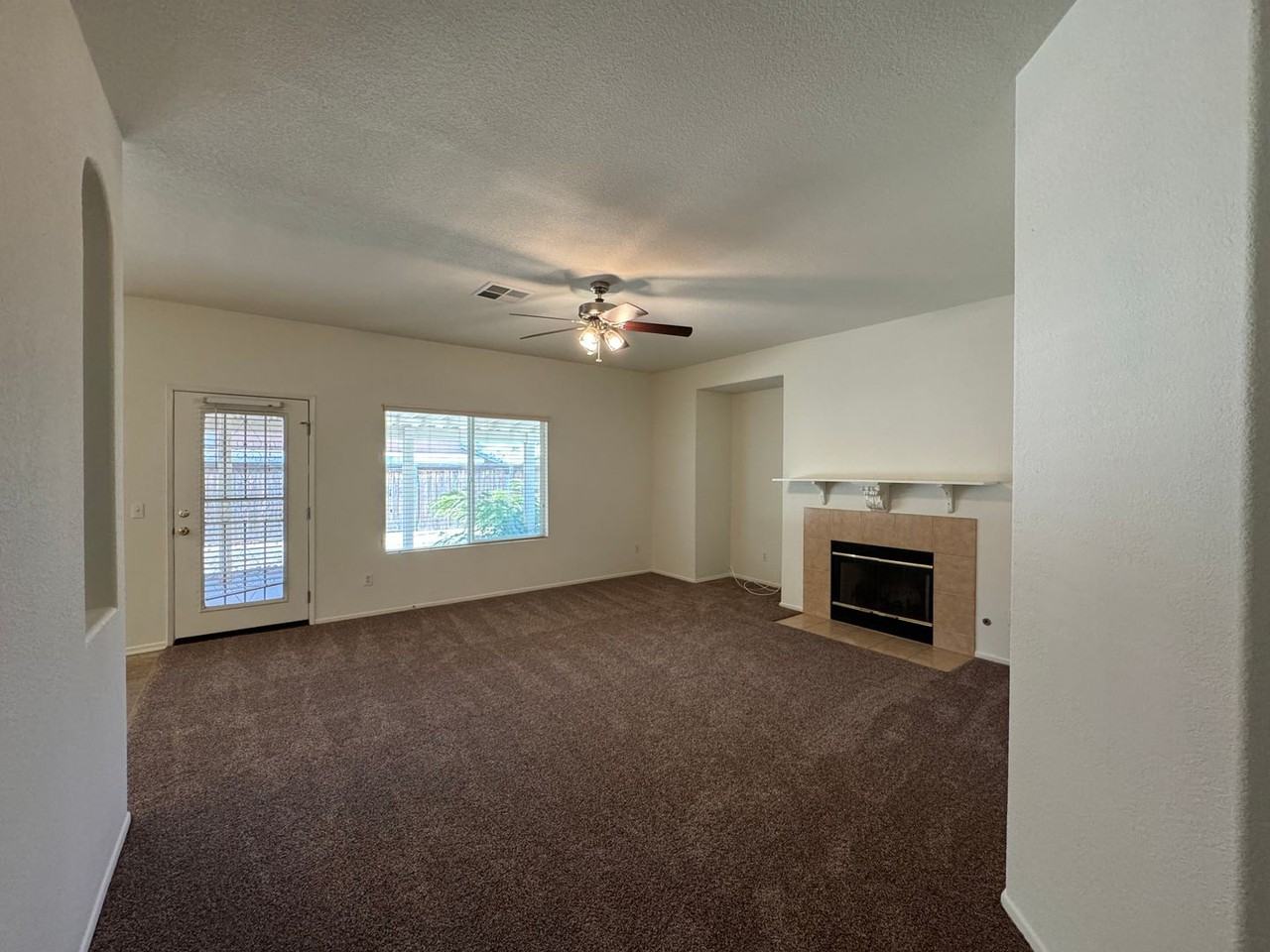 12268 Chacoma Way - Photo 4 of 19
