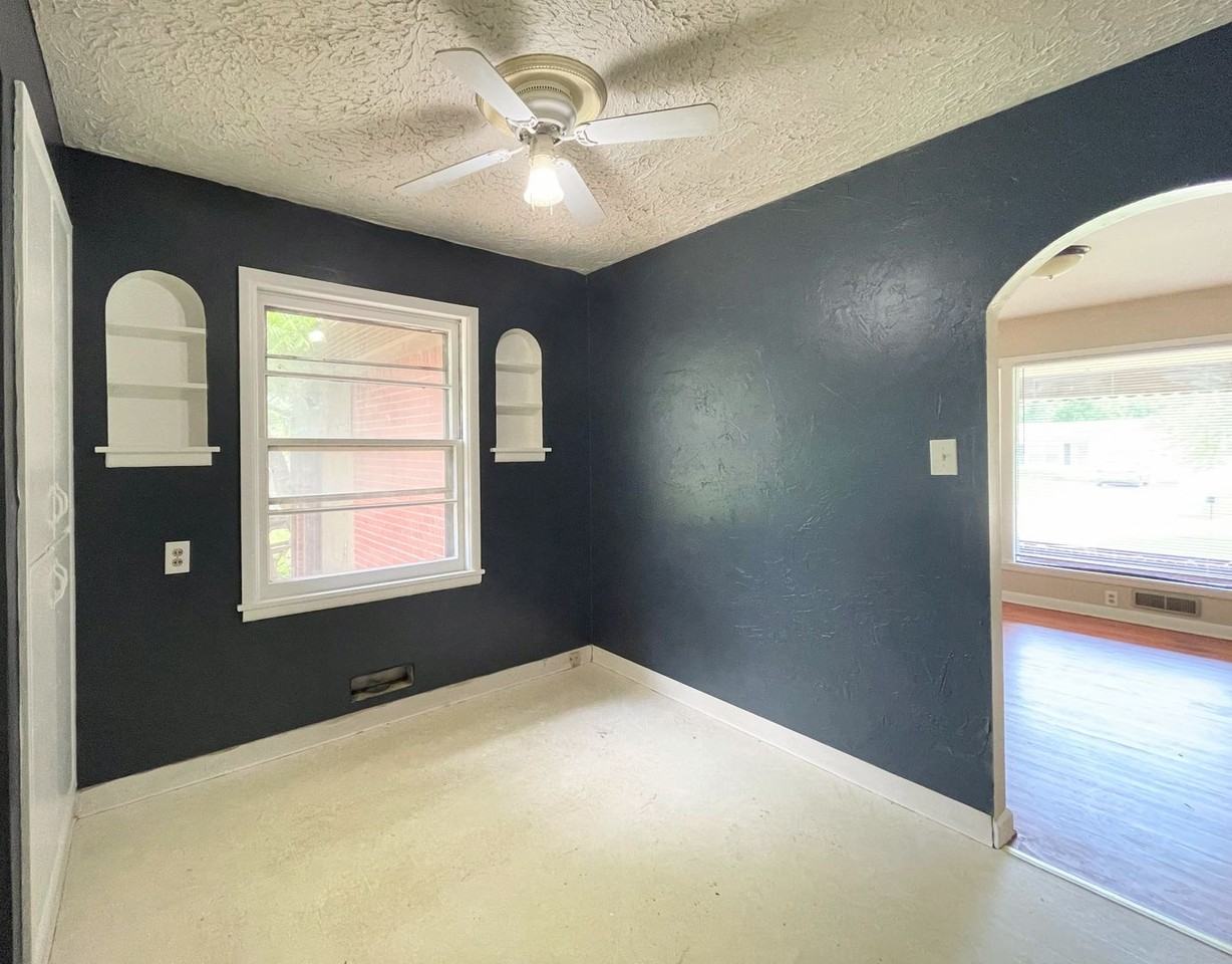3412 W 9th St N - Photo 6 of 17