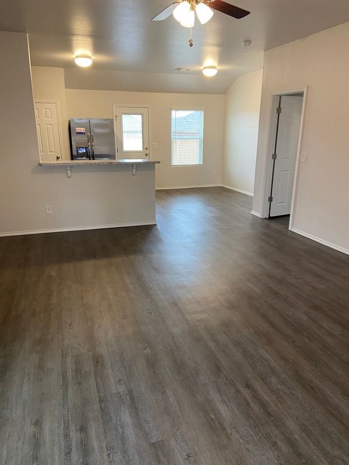 5208 Mac Rd - Photo 5 of 18