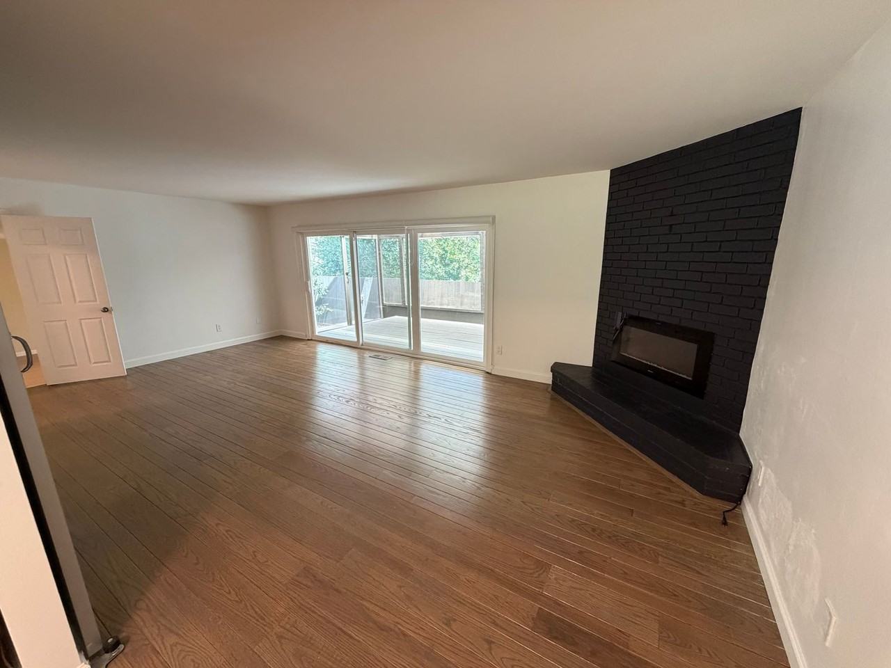 2087 Donald Dr - Photo 5 of 13