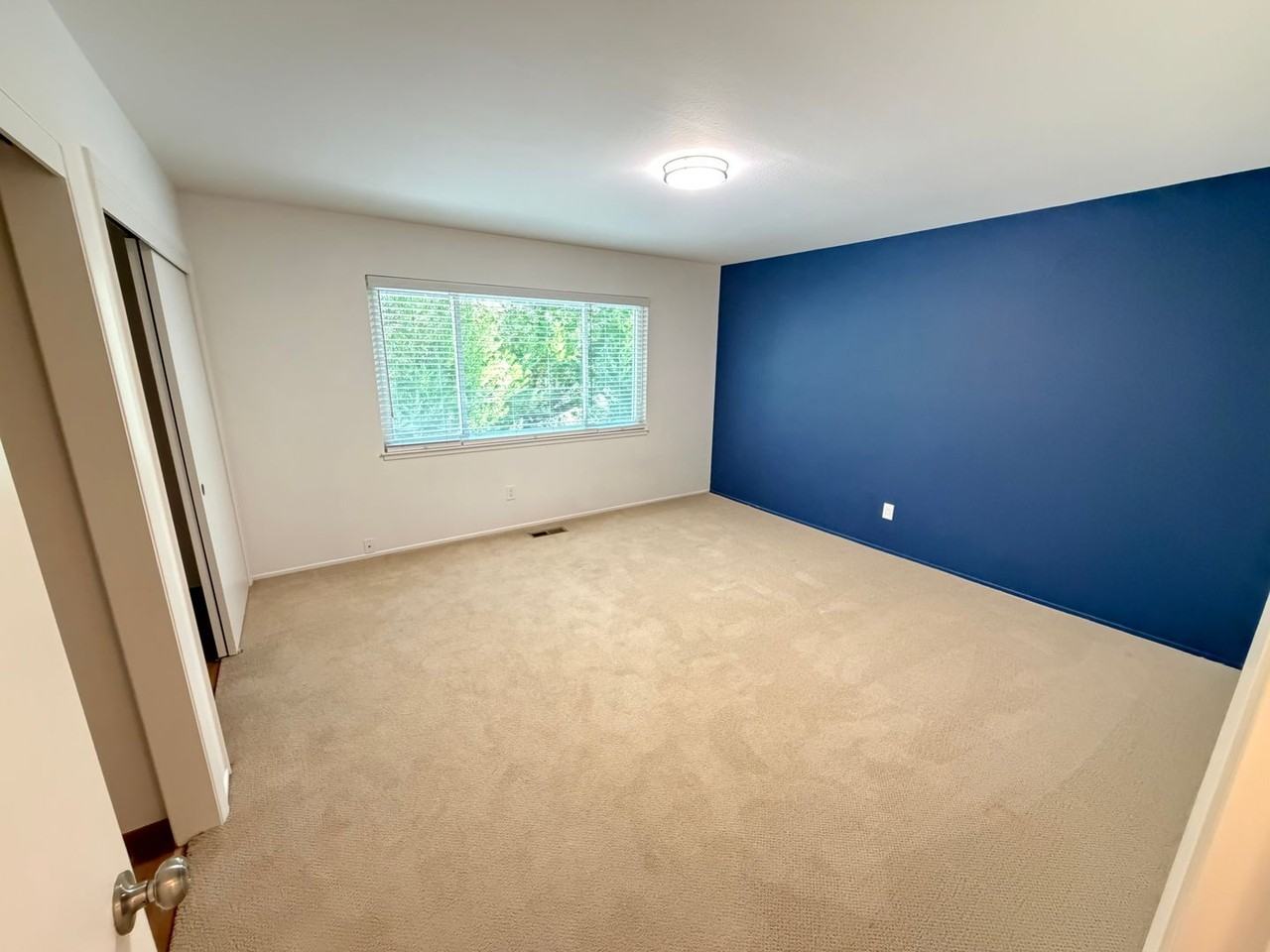2087 Donald Dr - Photo 6 of 13