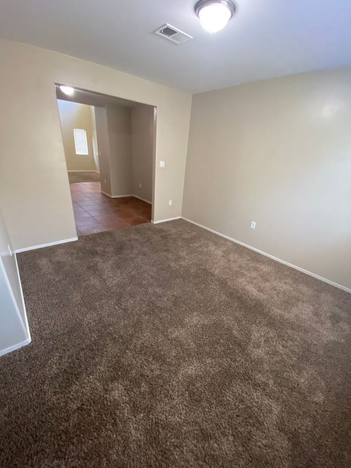 11115 Cactus Valley Dr - Photo 5 of 36