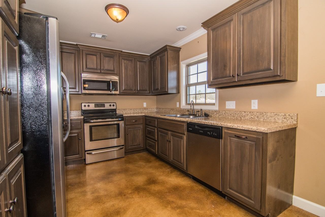 189 County Road 416 - Photo 4 of 12
