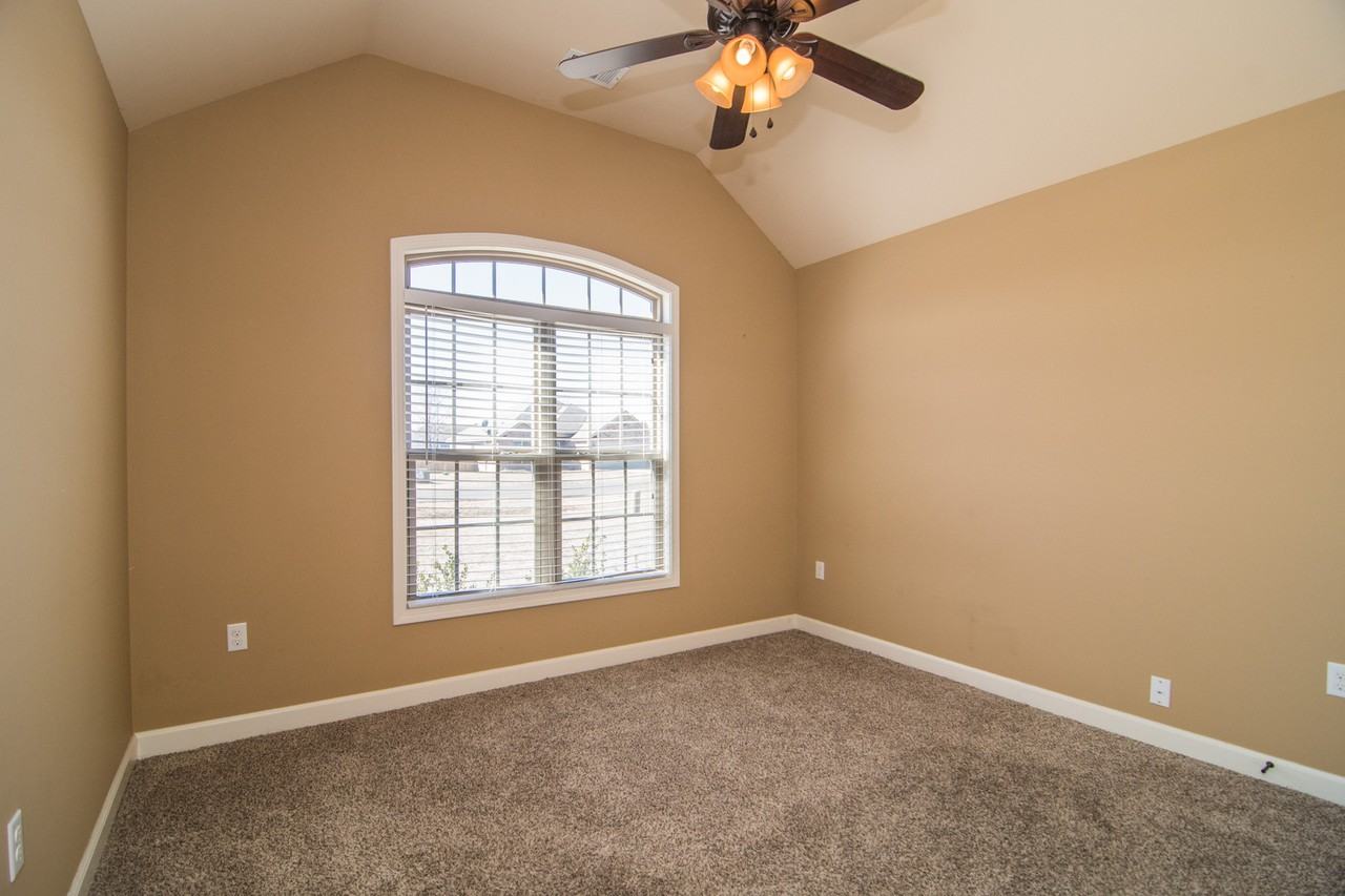 189 County Road 416 - Photo 6 of 12
