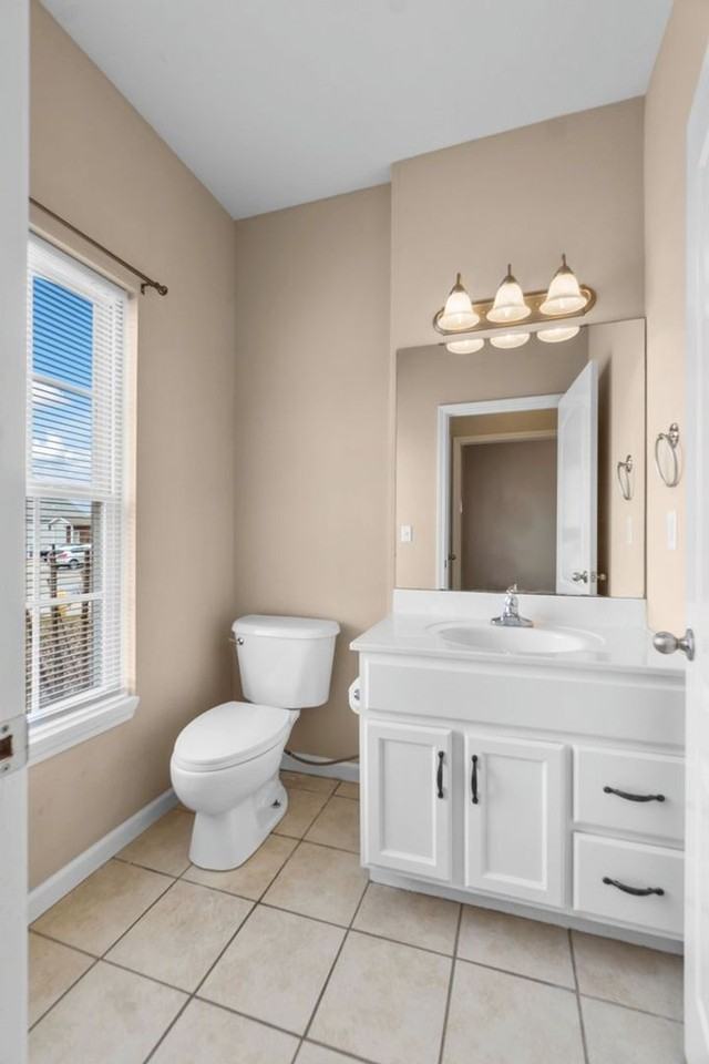 2862 Larkspur Ct - Photo 5 of 27