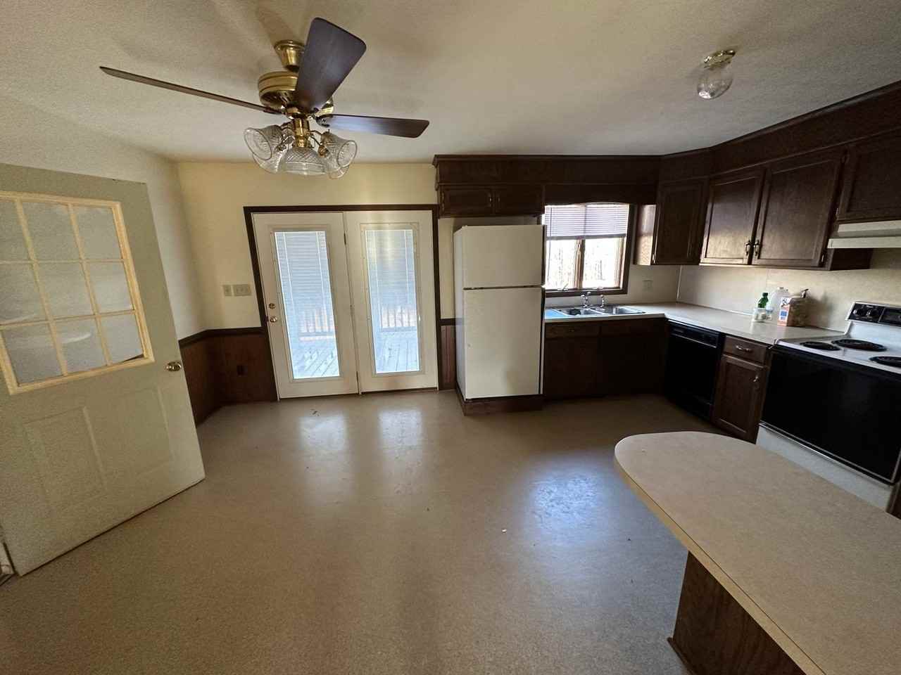 3759 Mount Rush Hwy - Photo 6 of 16