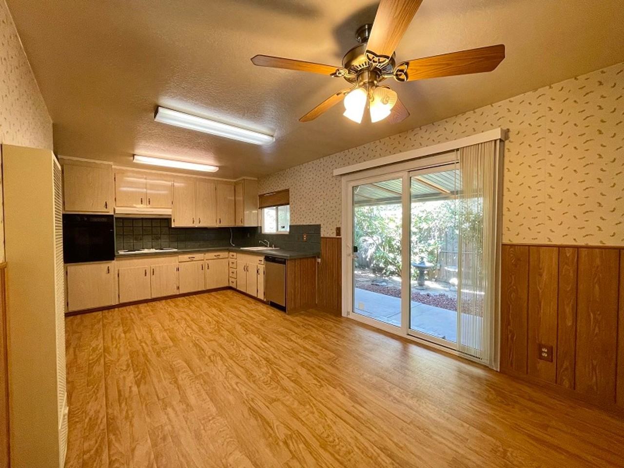3063 Linda Vista Ave - Photo 7 of 22