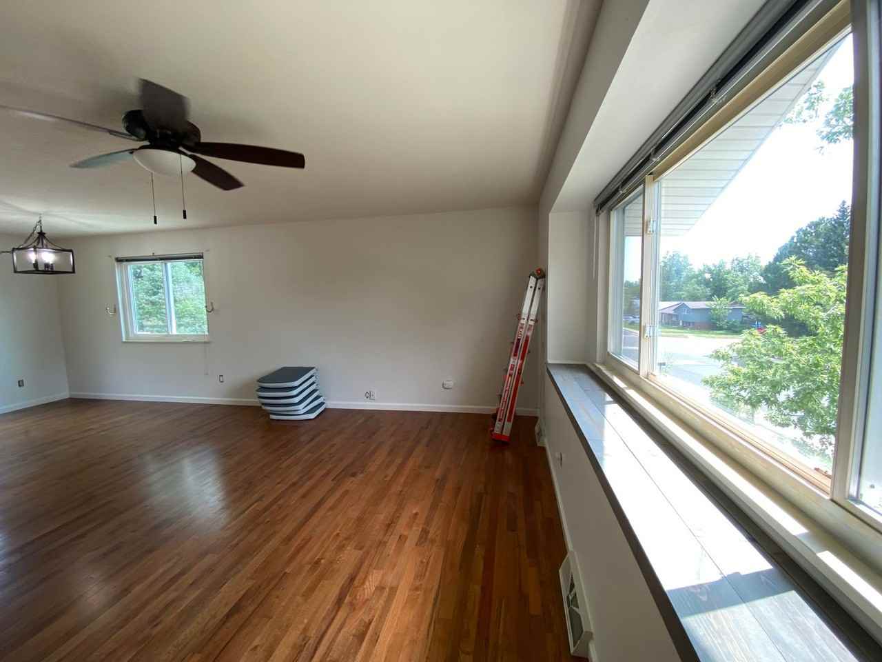 675 Ithaca Dr - Photo 7 of 26