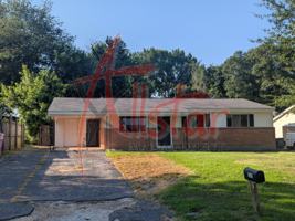 featured image of 1915 Southaven Cir N