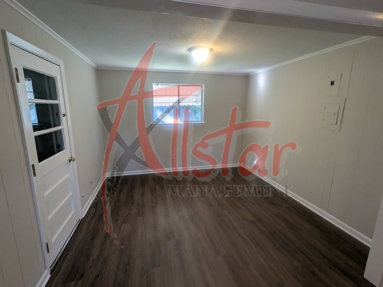 1915 Southaven Cir N - Photo 6 of 14