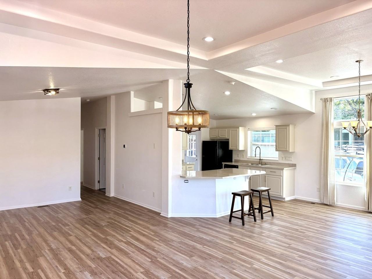 105 Grey Mountain Dr - Photo 4 of 35