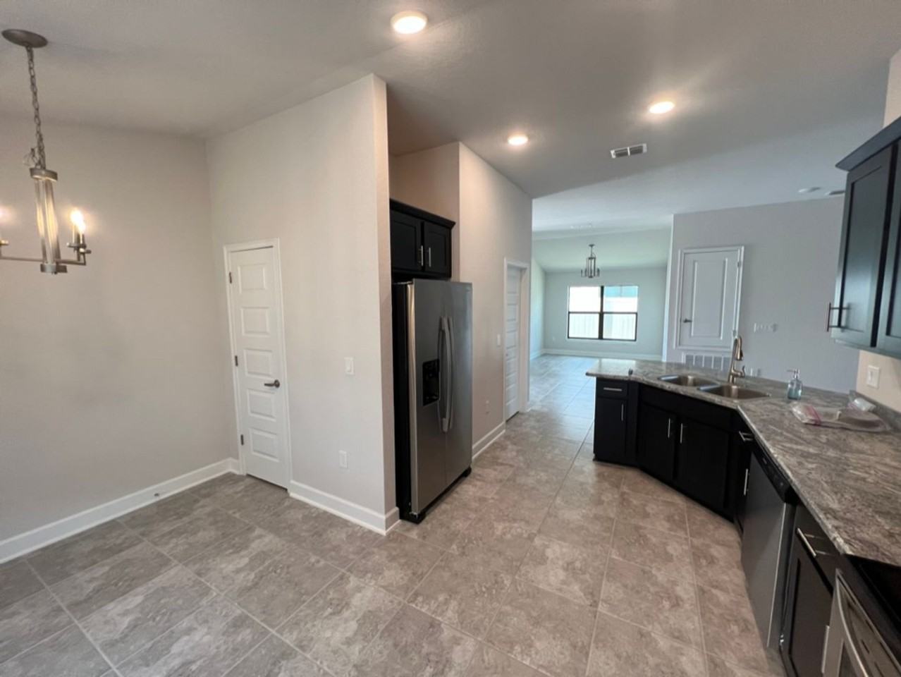 132 Bergamot Loop - Photo 3 of 21