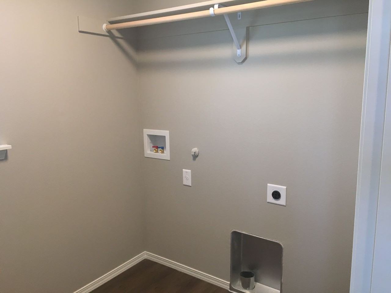 1505 Sw 36th Loop - Photo 7 of 10