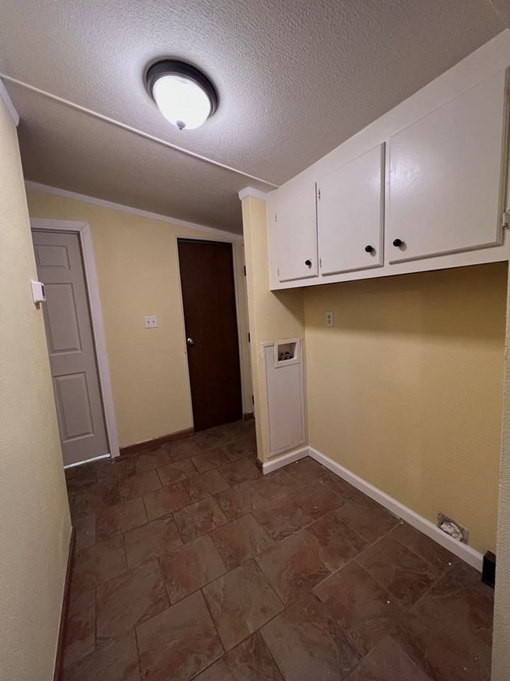114 Candlelite Dr - Photo 6 of 17