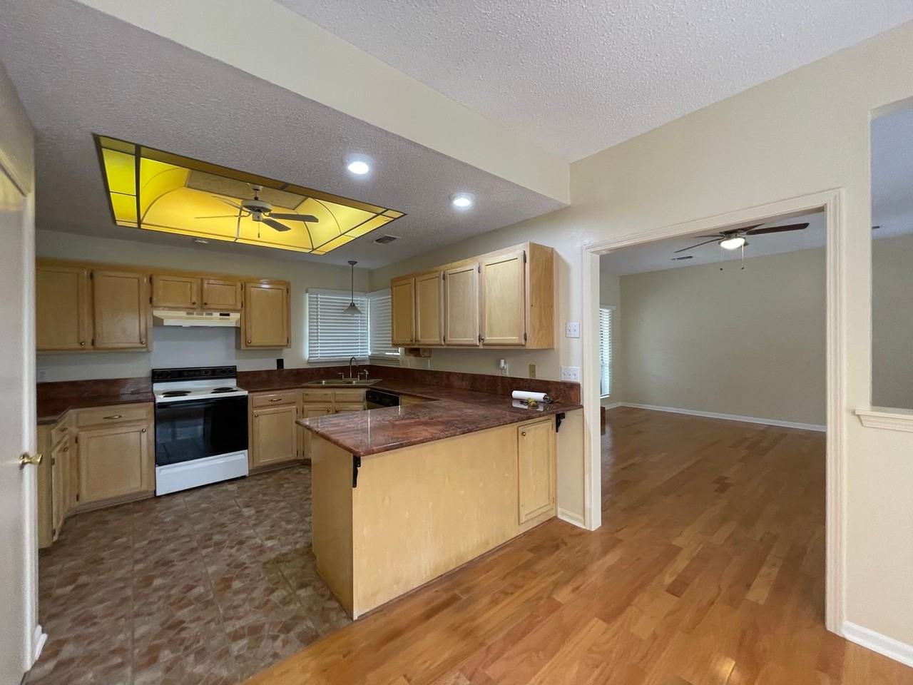 4274 Stumberg Ln - Photo 2 of 16