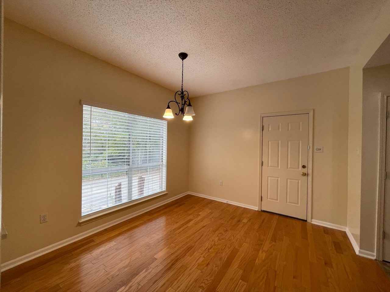 4274 Stumberg Ln - Photo 7 of 16