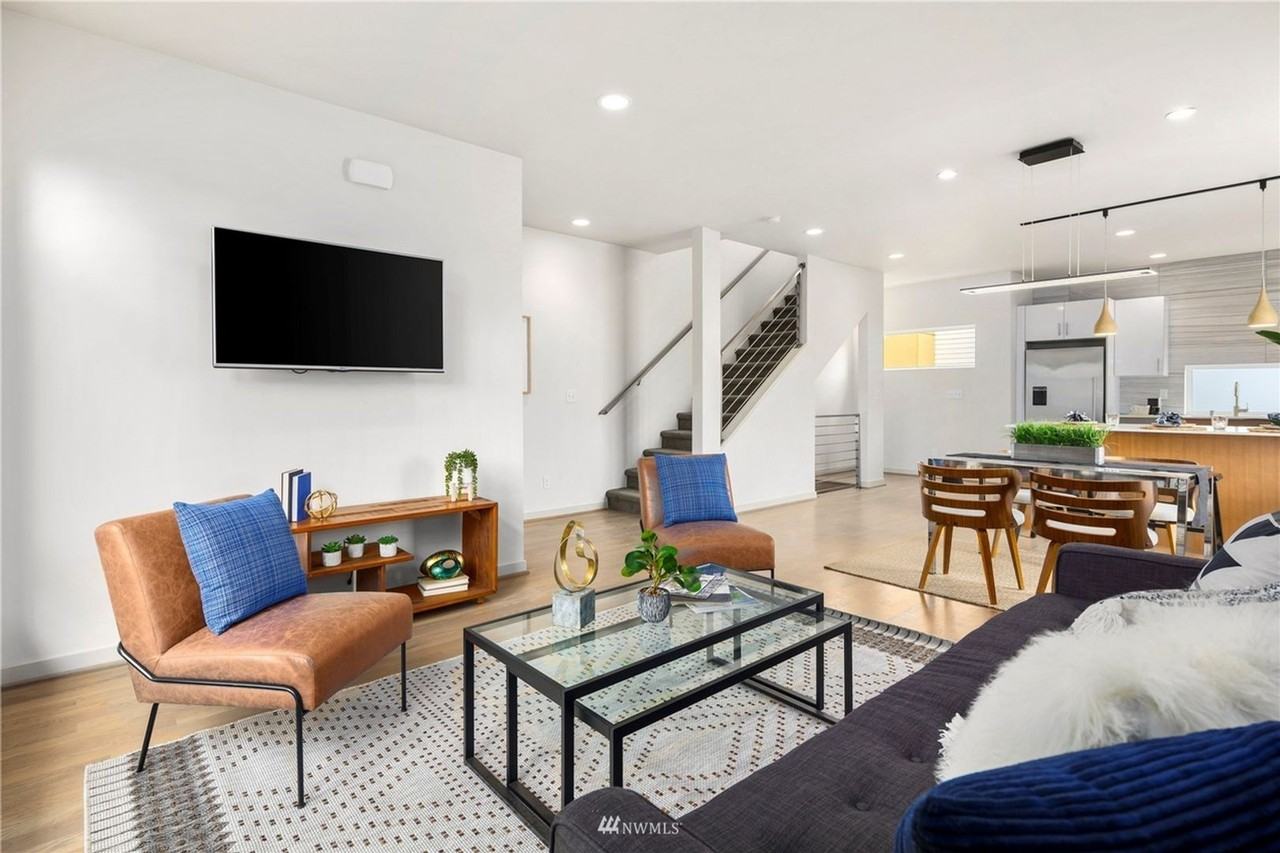 2020 Nw 60th St - Photo 5 of 24