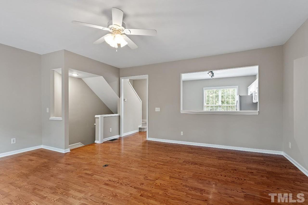 7001 Wheat Mill Pl - Photo 5 of 32