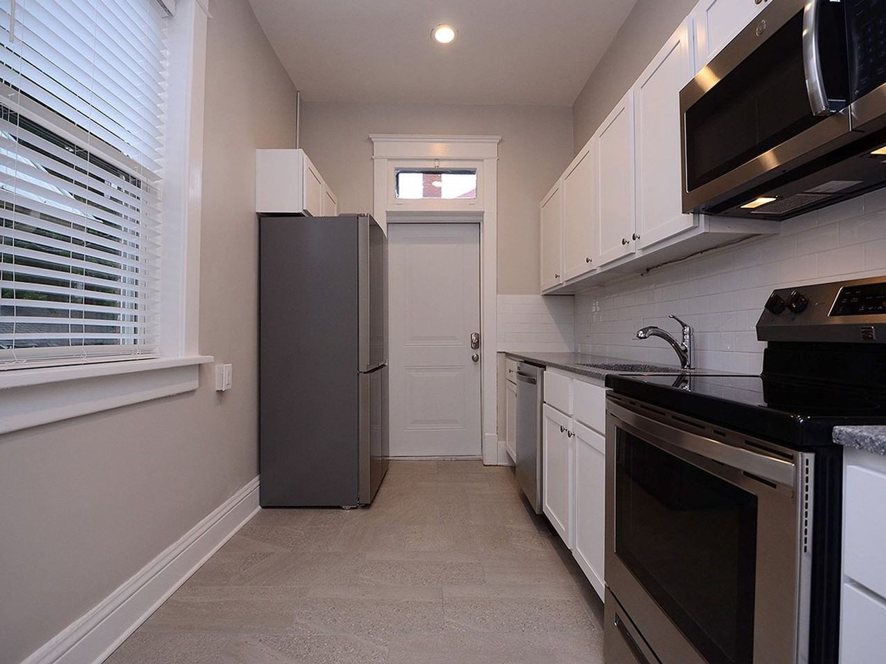 2967 Harris St #1 - Photo 3 of 21