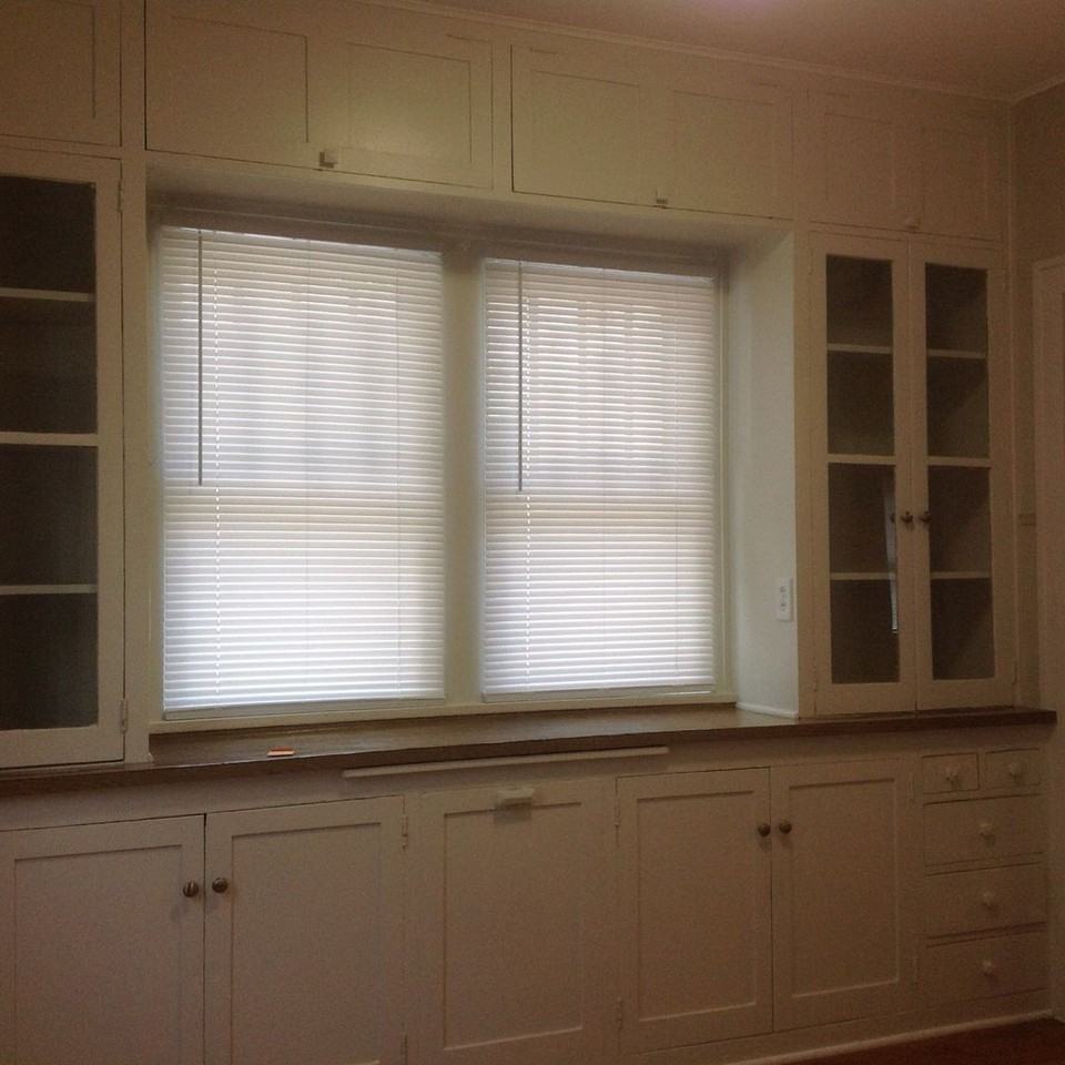 325 Litchfield Ave Se - Photo 6 of 10