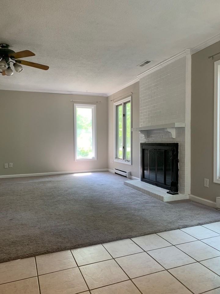 4804 Yorkwood Dr - Photo 3 of 21