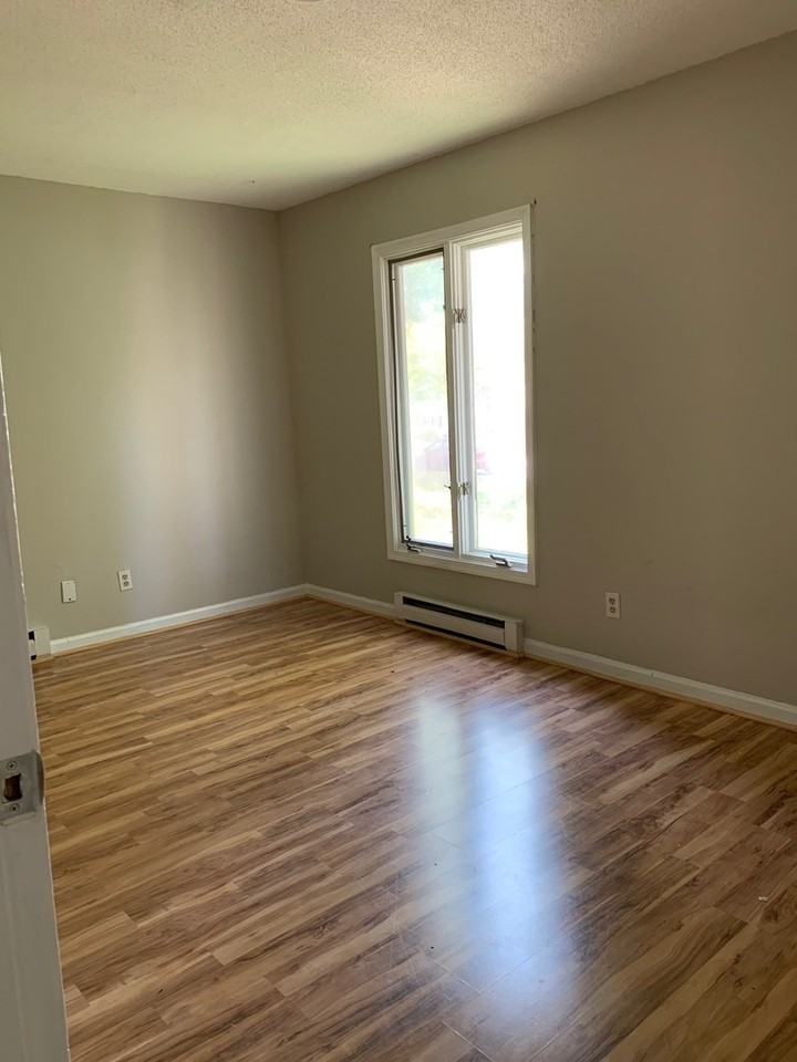 4804 Yorkwood Dr - Photo 5 of 21