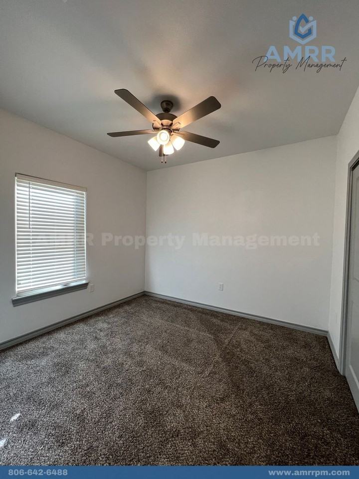4712 125th St - Photo 3 of 25
