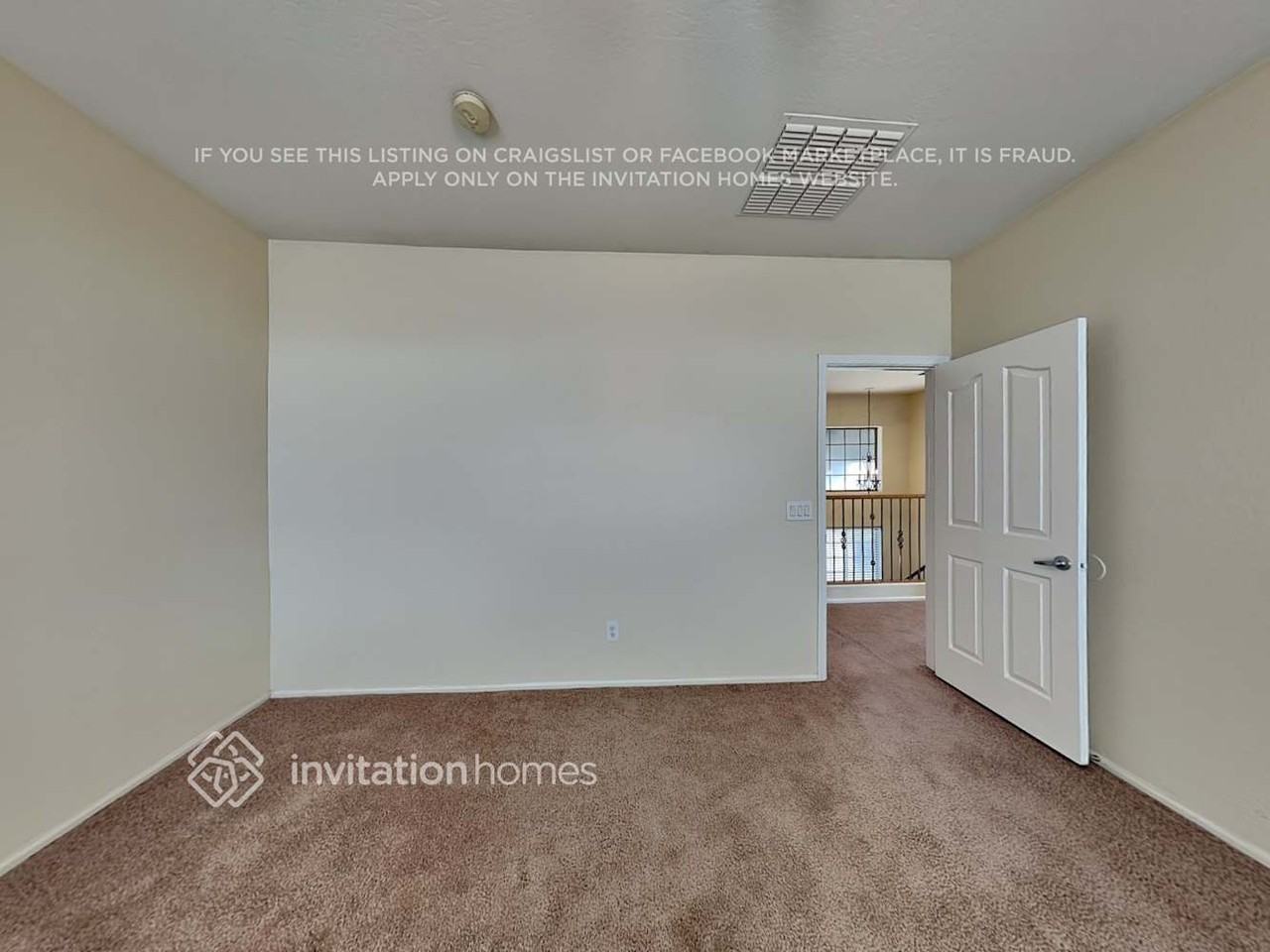 4915 W Lynne Ln - Photo 4 of 12