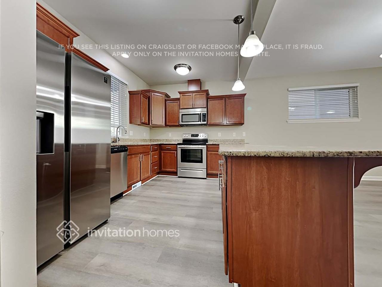 7629 Columbia Way Ne - Photo 7 of 20