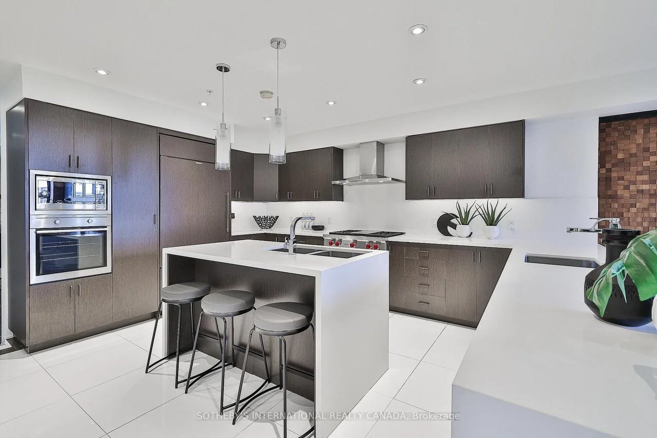 43 Hanna Avenue - Photo 5 of 43