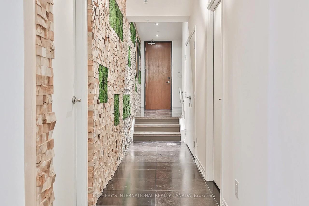 43 Hanna Avenue - Photo 4 of 43