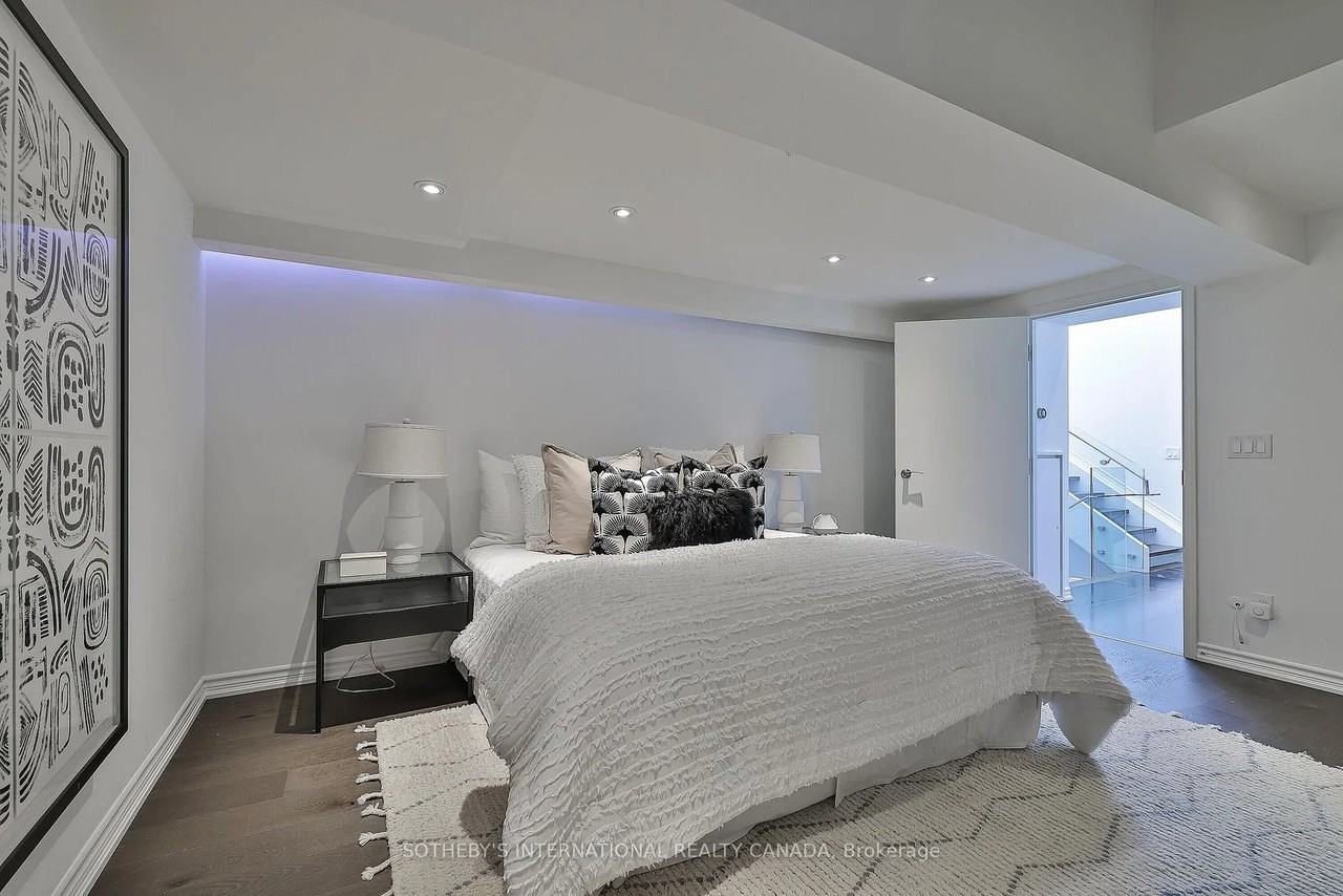 43 Hanna Avenue - Photo 21