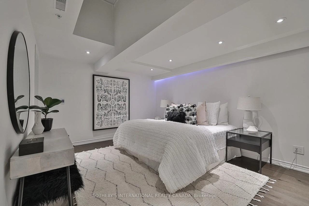 43 Hanna Avenue - Photo 24