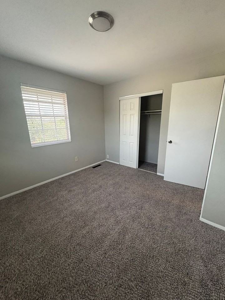 Marella Apartments - Photo 7 of 22