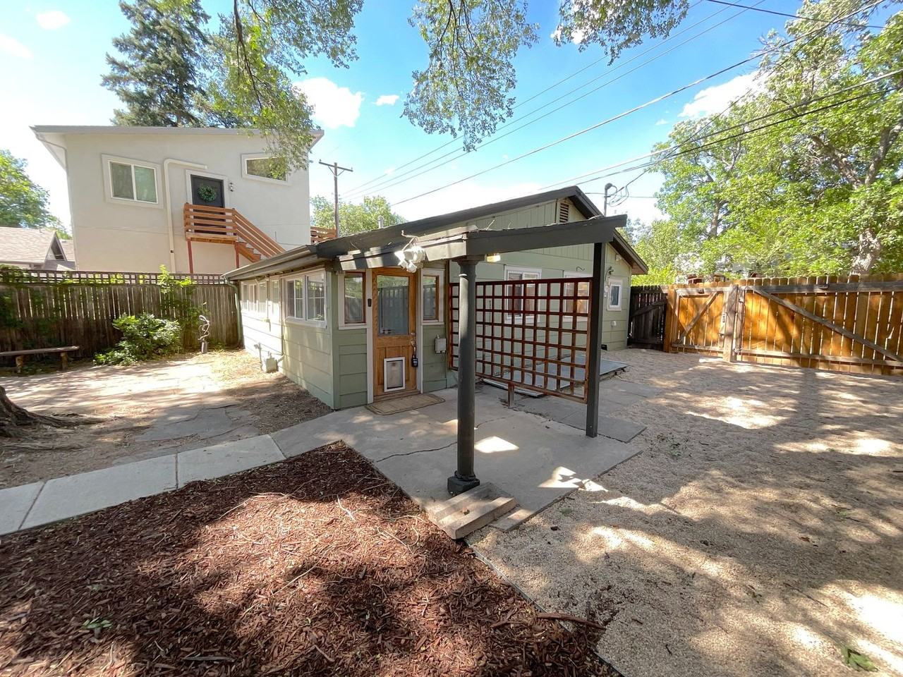 2016 W Kiowa St #A - Photo 3 of 24