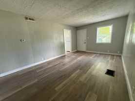 2204 S Vine St - Photo 1 of 1